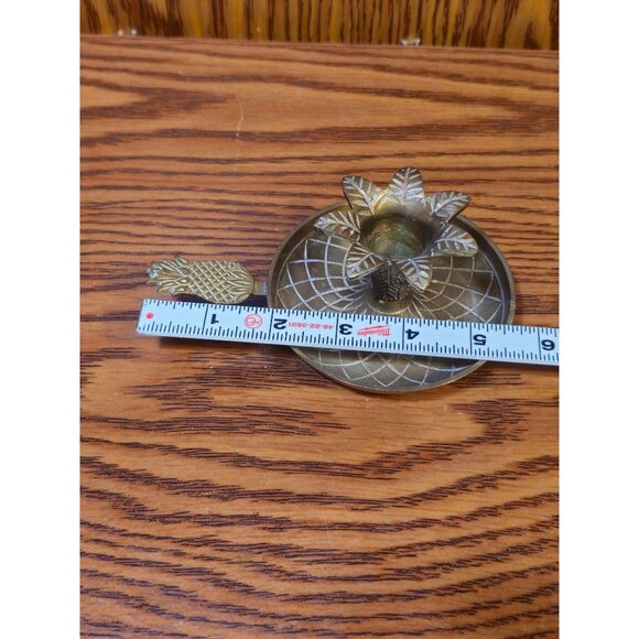 Vintage Pineapple Motif Brass Chamberstick Candleholder - Picture 3 of 6